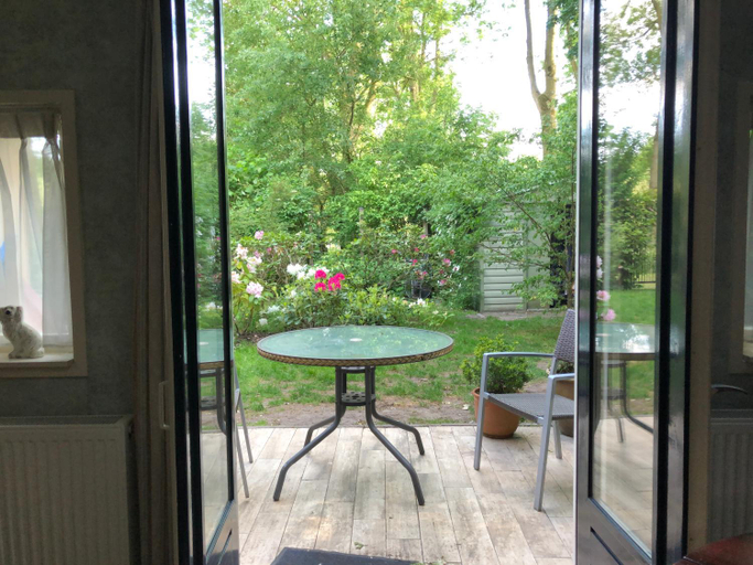 Others 4, Cozy Cottage, Utrecht