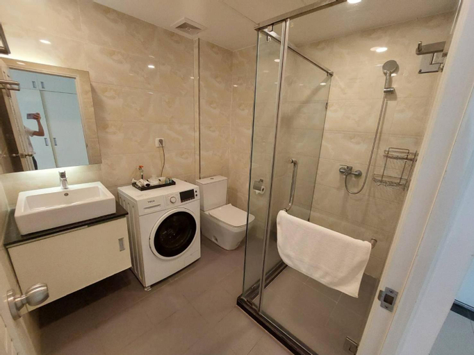 Bathroom 5