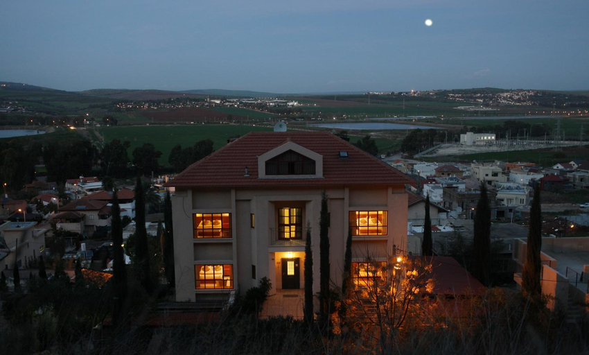 Others 4, Estehar Hotel