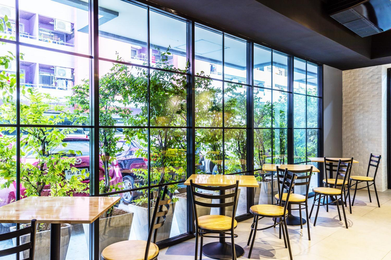 Food & Drinks 5, Aliz Hotel, Muang Nonthaburi