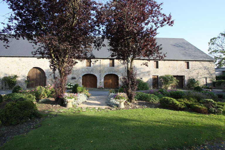 Others 5, Chateau de Vouilly, Calvados