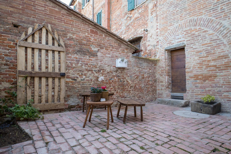 Others 5, In Collegiata, Arezzo