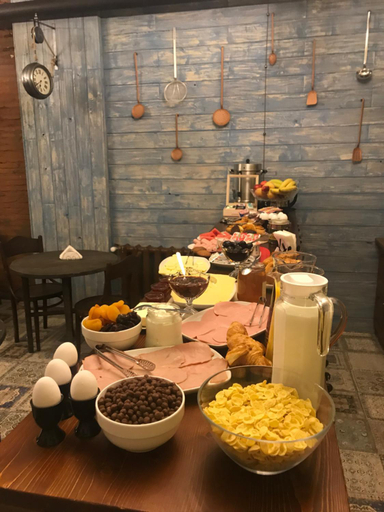 Food & Drinks, Doors Meidan Design Hotel, Tbilisi