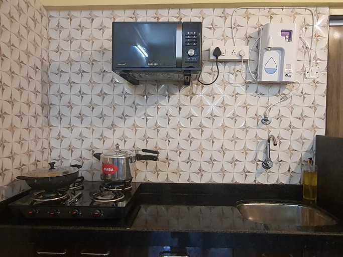 Others 2, OSI Apartments Khar West, Mumbai Suburban