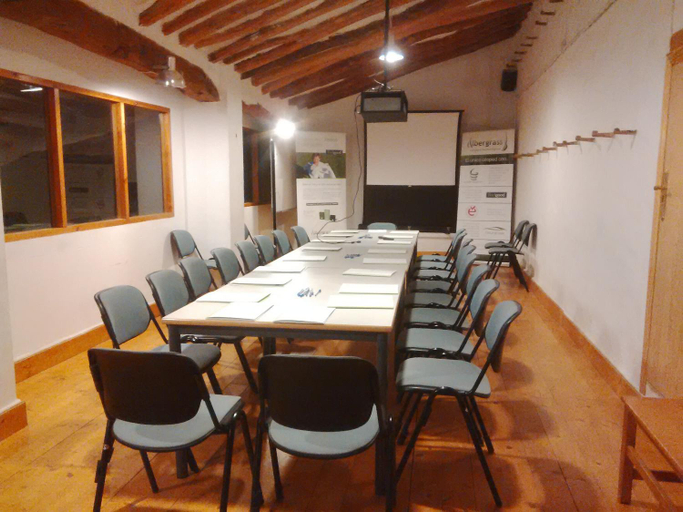 Others 5, Albergue Ull de Canals, Alicante
