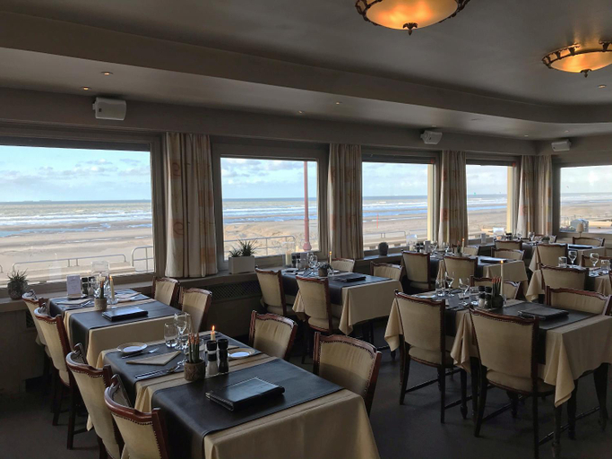 Others 4, Strandhotel De Haan, West-Vlaanderen
