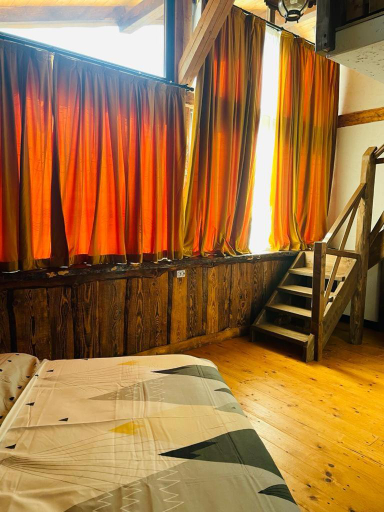 Others 2, Cabana Vanatorului 8, Rasnov