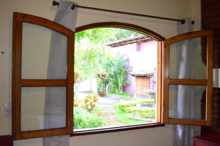 Others 5, Casa Riverstone, León