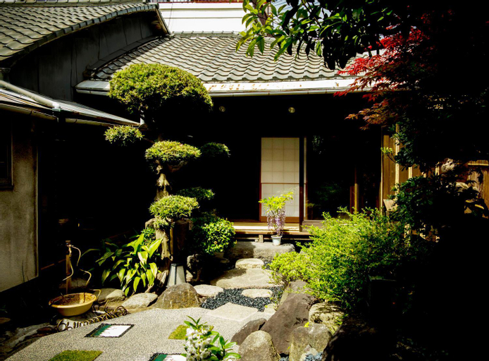Udatsuya, Osaka