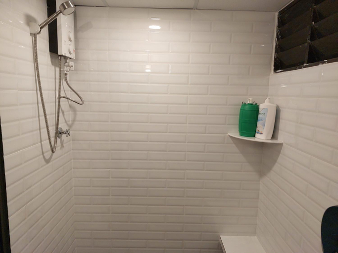 Bathroom 2, Batu Ferringhi Luxury Seaview Suite - 3Br, Penang Island