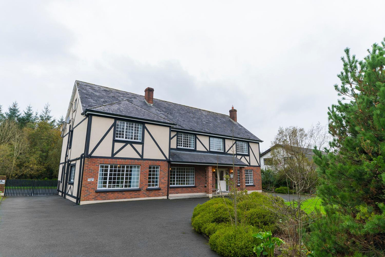 Others 4, Dorney's B&B