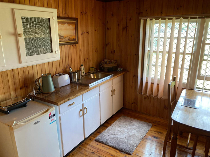 Others 2, Deepwater Bank BnB, Glen Innes Severn