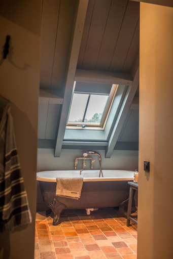 Others 2, Erve Jonkerhoeve, Bernheze