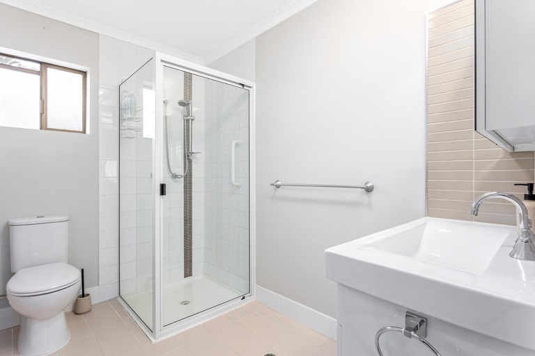 Bathroom 3, Freeman Retreat Yeppoon, Livingstone - Pt B