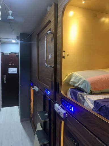 Bedroom 6