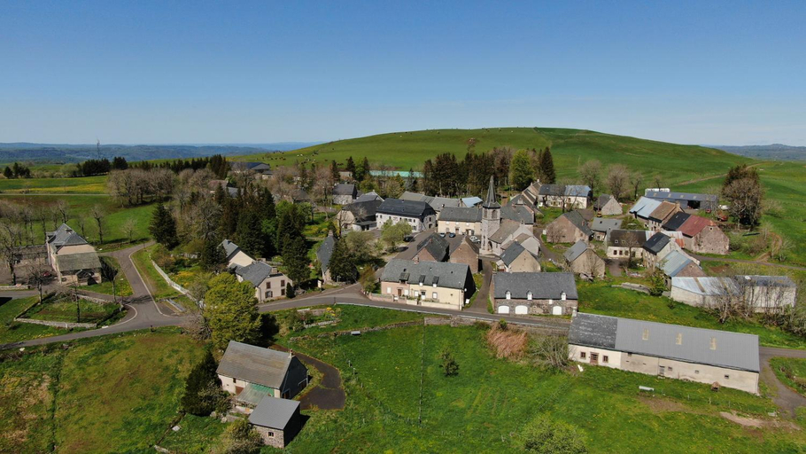 Exterior & Views 1, Auberge du Cézallier, Cantal