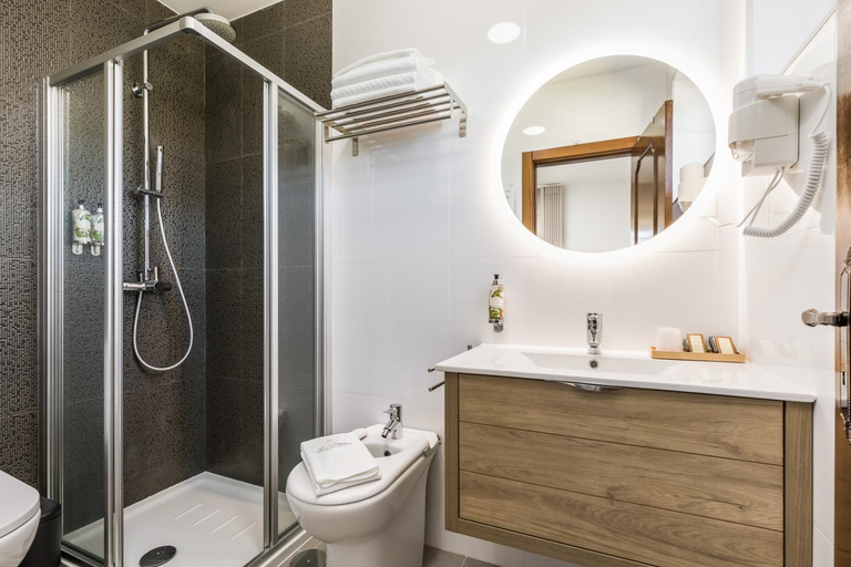 Bathroom 2, Estrela de Montesinho, Bragança
