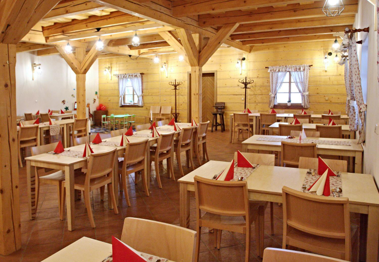 Others 2, Penzion a restaurace Grunt, Frýdek-Místek