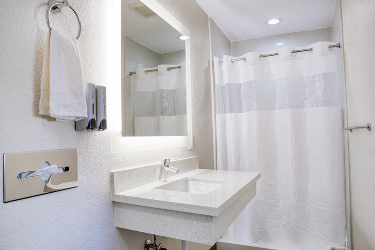 Bathroom 3