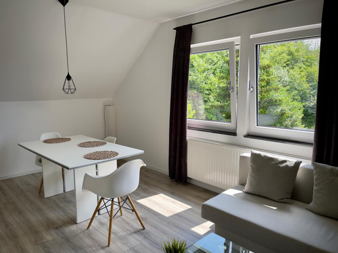 Others 5, Ferienwohnung am Wald, Calw