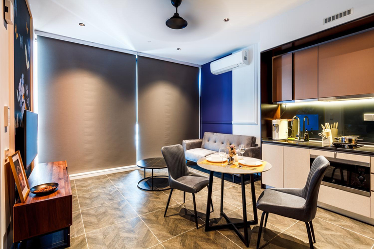 Dining Room 29