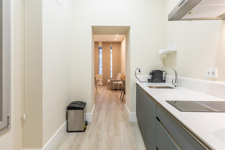 Kitchen 4, Kayser Premium Suites, Sevilla