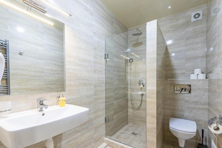 Bathroom 4, Premium hotel & SPA, Nadvirnians'kyi