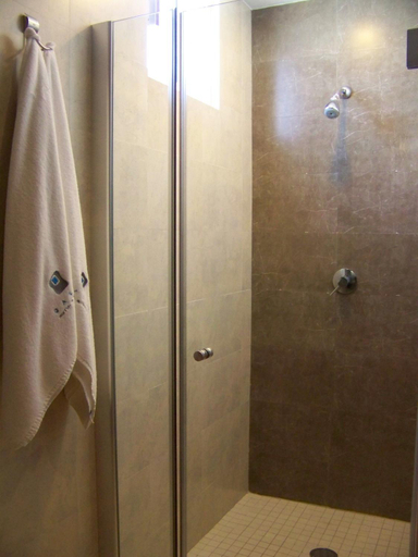 Bathroom 2, Hotel Oasis, Caborca