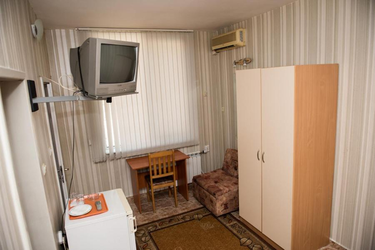 Others 5, Стаи за гости, Varna