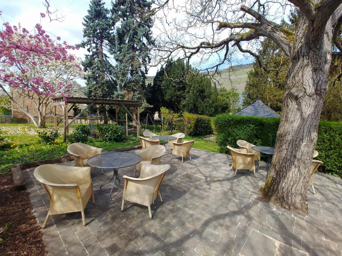 Others 4, Wein- und Landhaus S A Prum, Bernkastel-Wittlich