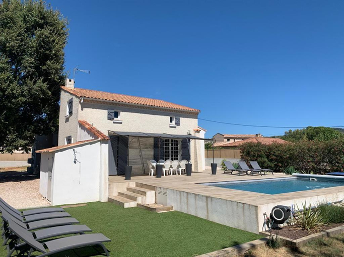 Others 3, Villa Andree avec piscine a proximite de la mer, Var