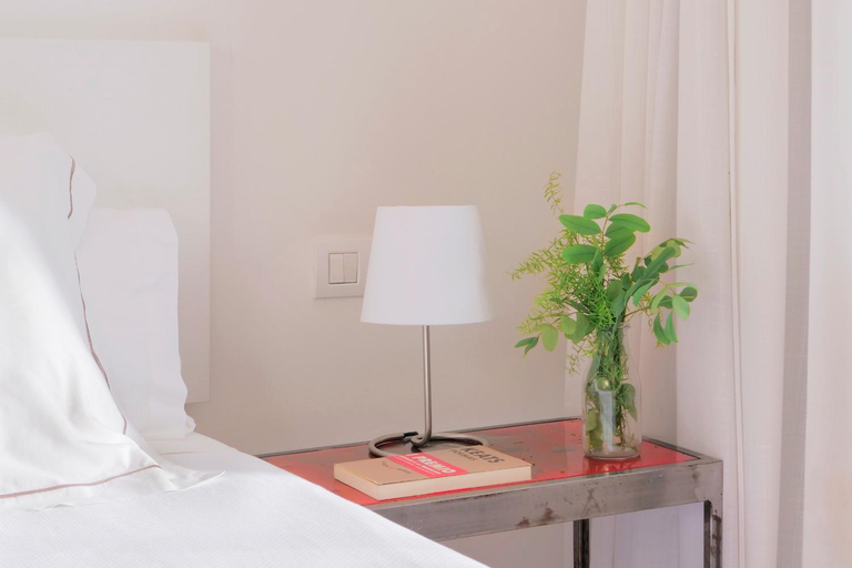 Bedroom 2, Som Nit Born, Barcelona