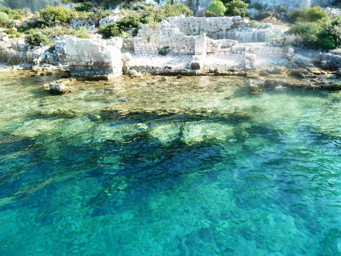 Others 4, Deniz Apart, Kale
