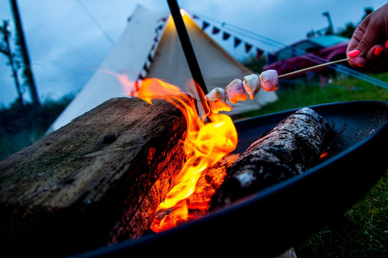 Food & Drinks 5, Hunstanton Beachside Glamping - Shepherd Huts & Bell Tents Dog Friendly, Cambridgeshire