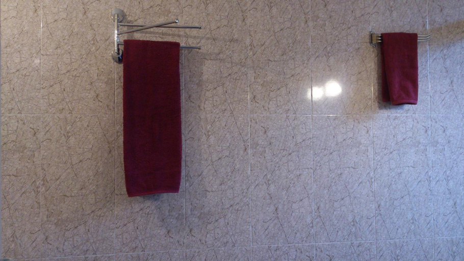 Bathroom 2, JA, Kutaisi
