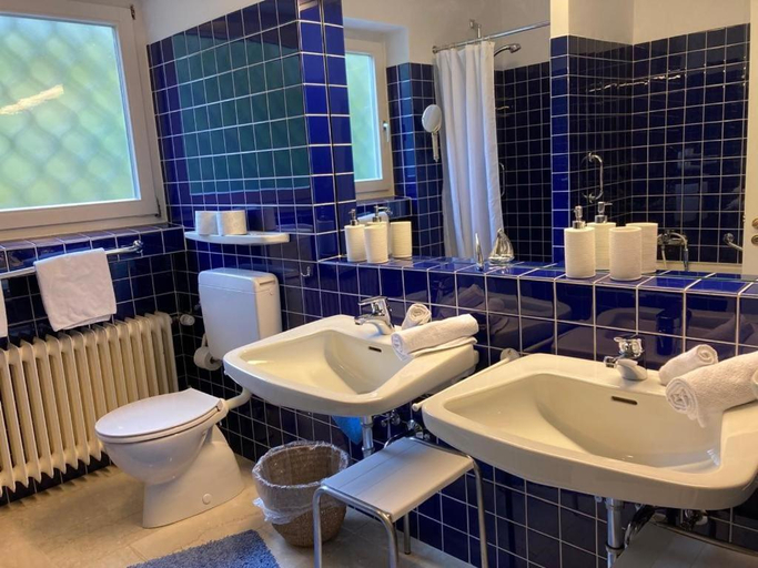 Others 2, Ruhiges Zimmer in guter Lage in Aalen/Unterkochen, Ostalbkreis