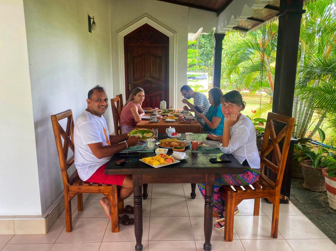 Food & Drinks 2, Manike Lodge Habarana, Hingurakgoda