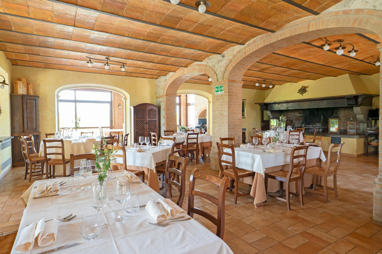 Food & Drinks 5, Tenuta Di Corbara, Terni