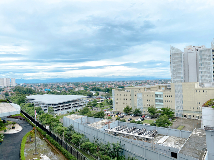 Exterior & Views 5, Best Deal and Comfortable Studio Park View Condominium Apartment By Travelio, Depok