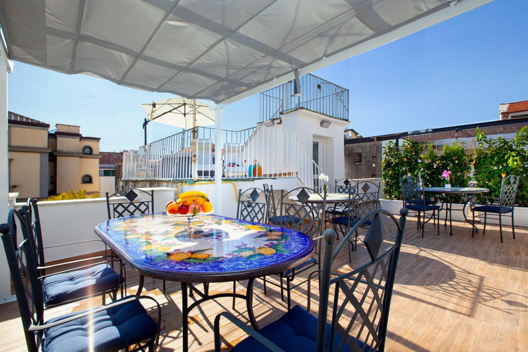 Food & Drinks 3, Emma luxury room, Napoli