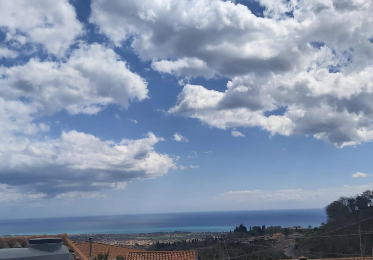 Others 5, BlueSky, Catania