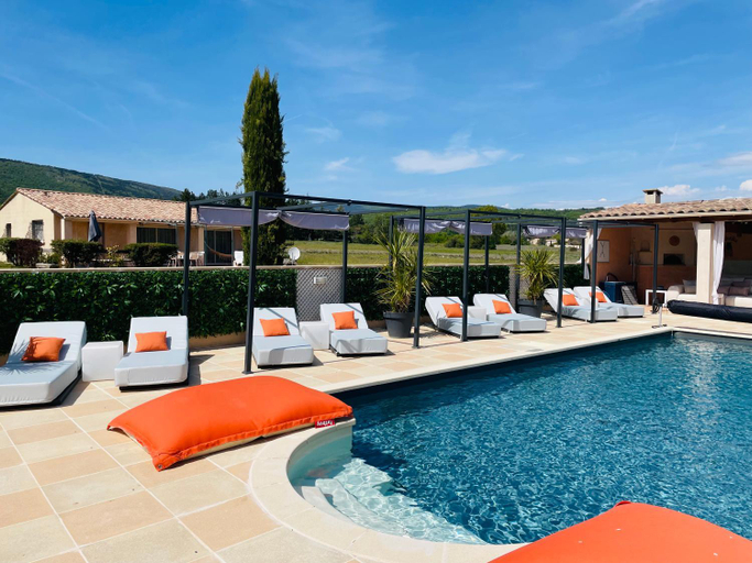 Sport & Beauty 2, La Bastide des Bourguets Adults Only, Mont Ventoux, Vaucluse
