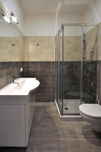 Bathroom 4, BB Hotels Aparthotel Arcimboldi, Milano