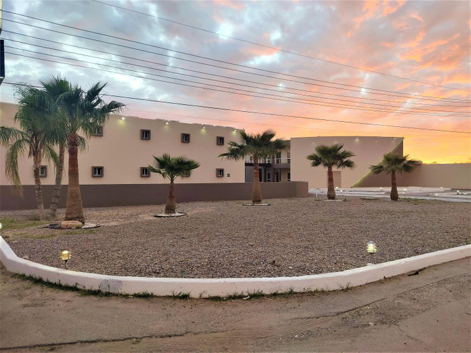 Others 5, Hotel Oasis, Caborca