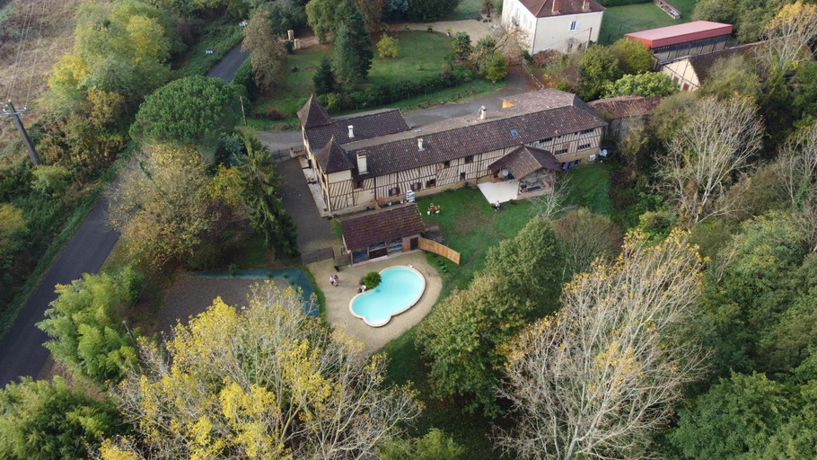 Others 5, Domaine de la Source, Gers