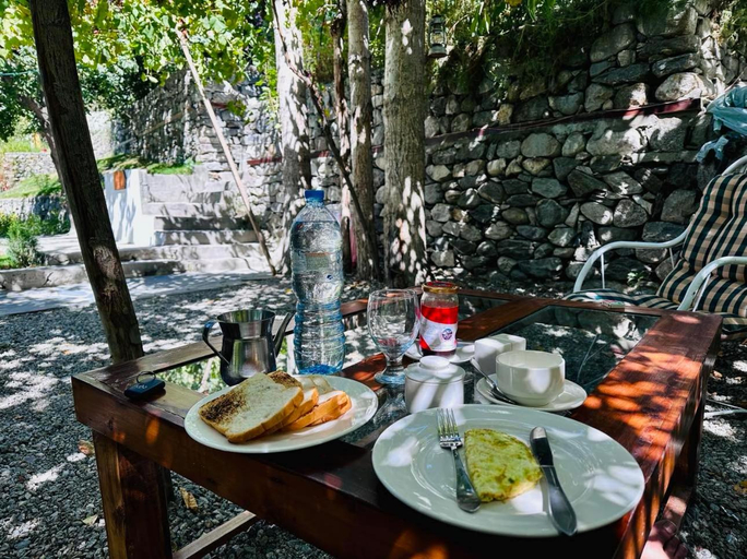 Food & Drinks 4, Old Hunza inn, Northern Areas