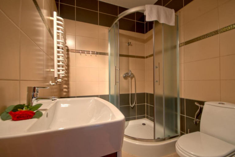 Bathroom 2, Willa Na Szczycie, Tatra