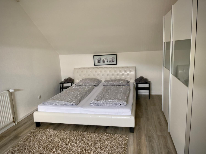 Others 4, Ferienwohnung am Wald, Calw