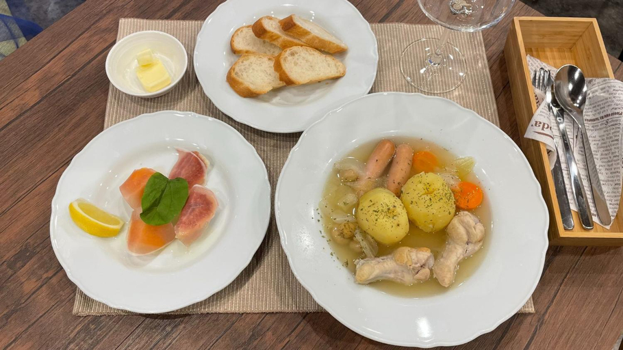 Food & Drinks 3, Hostel inn Hashimoto, Hashimoto