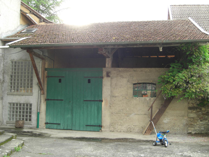 Grand studio et jolies chambres a louer, Isère
